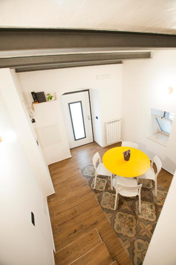 Just Here Apartments - Lascia Fare A Dio Bari Eksteriør bilde